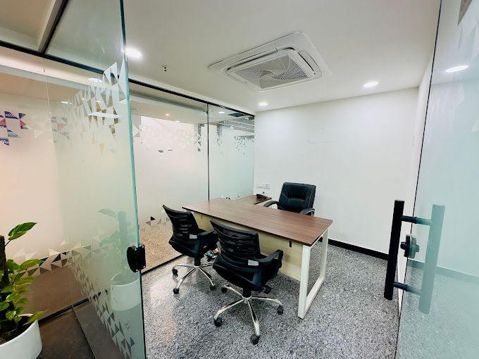 Usis Biz Park